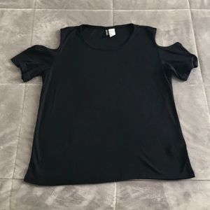 Black cold shoulder cotton tee
